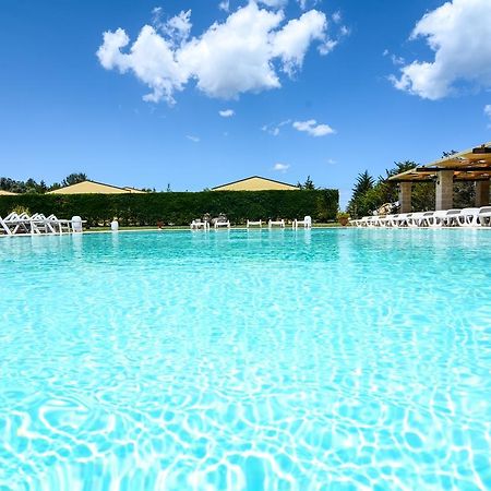 Tenuta Santicuti Acaya Bagian luar foto